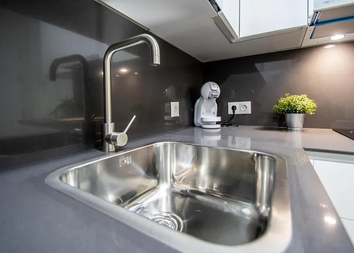 Las Tres Llaves De 카디스