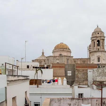 Tres Llaves De
